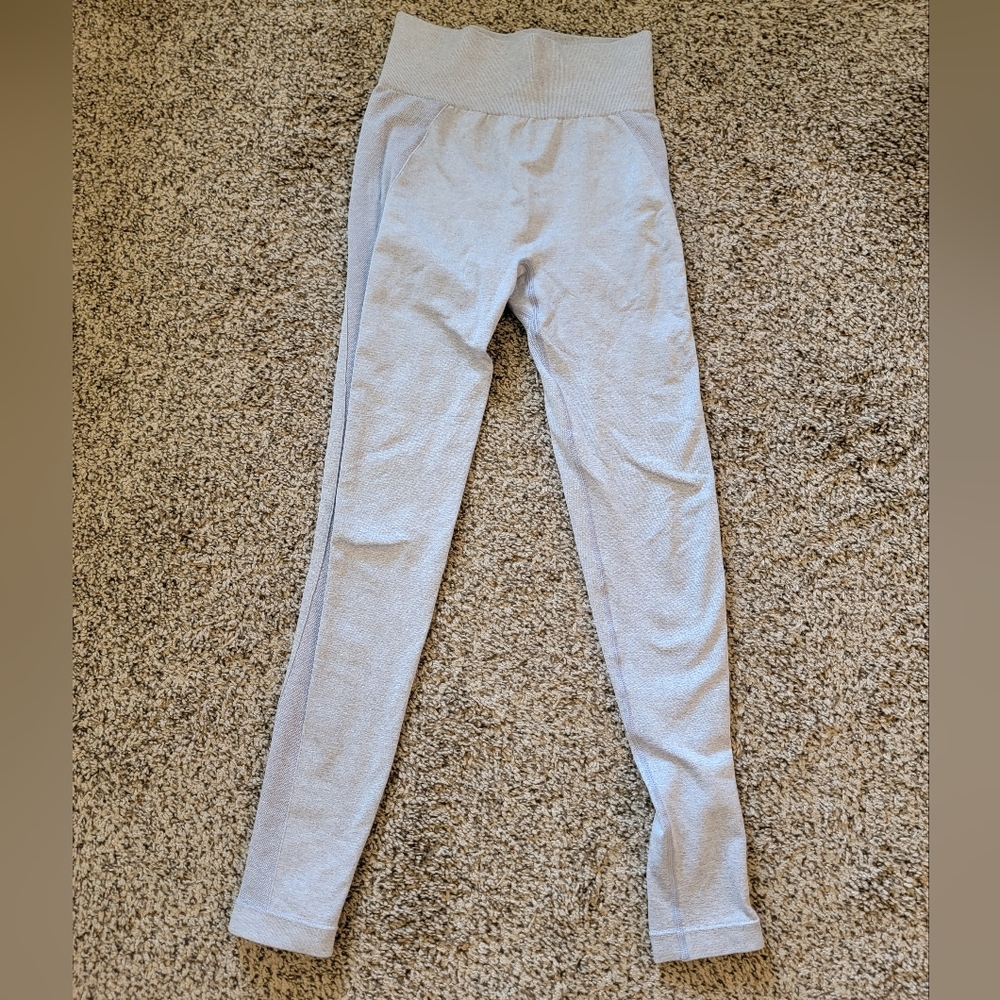 Gymshark Women's Dry Leggings Light Grey size S